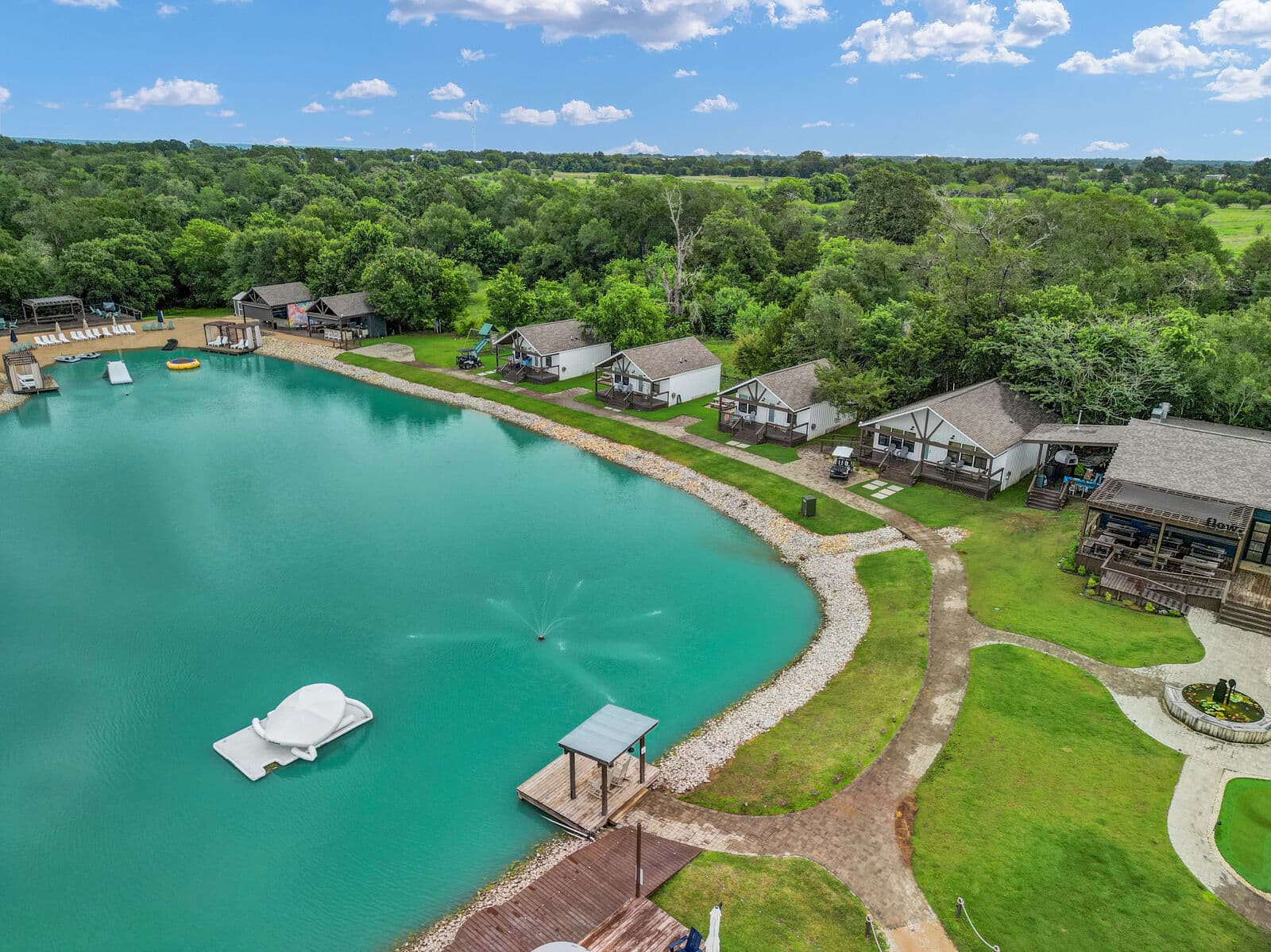 54 private acres to explore, on the water and off